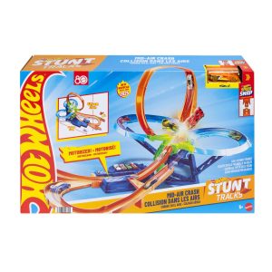 Hot Wheels Stunt Tracks Mid-AIr Crash Playset With 1:64 Scale Die-Cast Toy Car & Motorized Booster